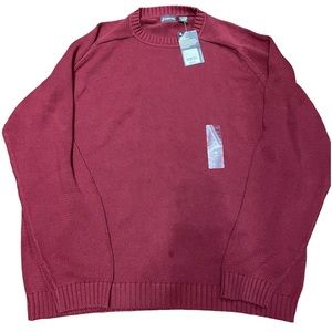 Men Sweater St, John’s bay. New With Tag Sweater